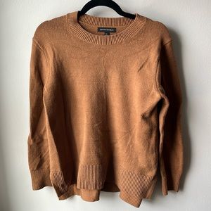 BANANA REPUBLIC Brown Crew Neck Sweater